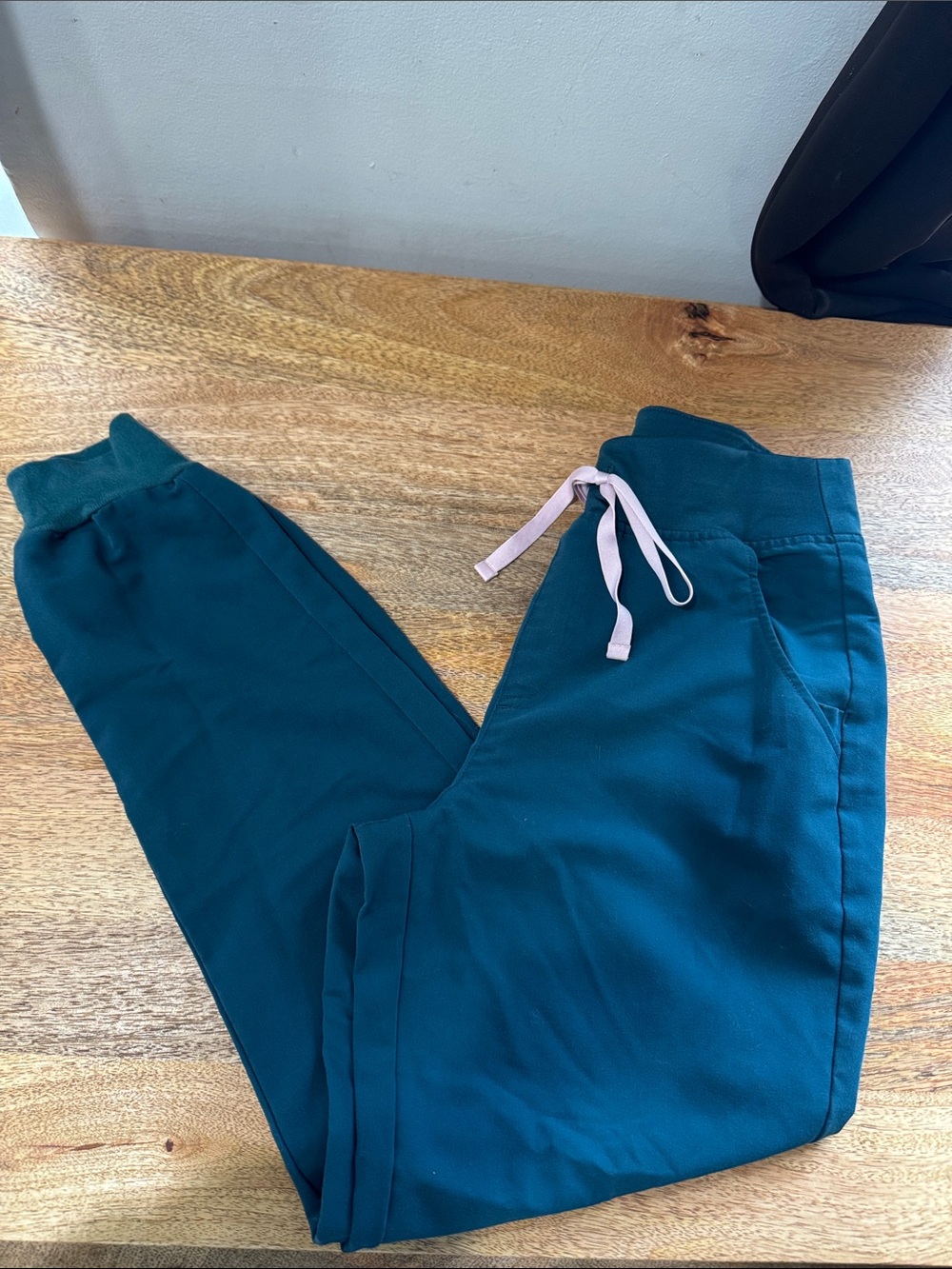 Women’s Figs Caribbean Blue Jogger scrub Pants